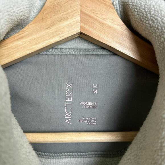 Arc’ Teryx Knit Sport Hiking Womens Medium Hoodie Zip Up Sweater - Picture 4 of 8